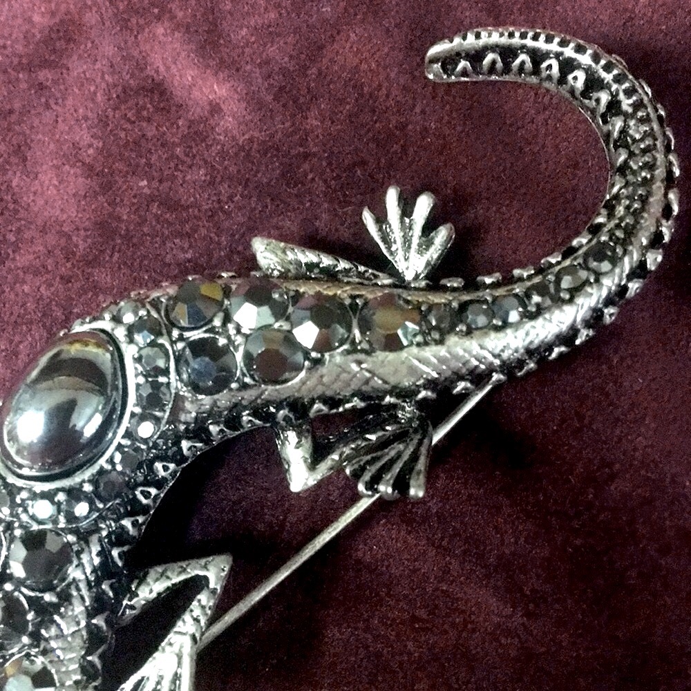 Large Silver & Marcasite Reptile Brooch - Picture 6 of 6